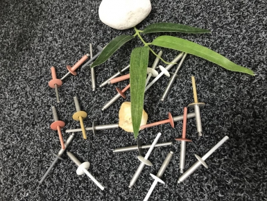 抽芯铆钉